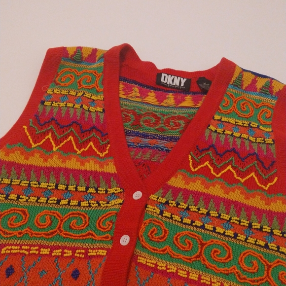 Vintage DKNY Donna Karan New York Women's Beaded Sequin Coogi sweater vest funky - Picture 4 of 8